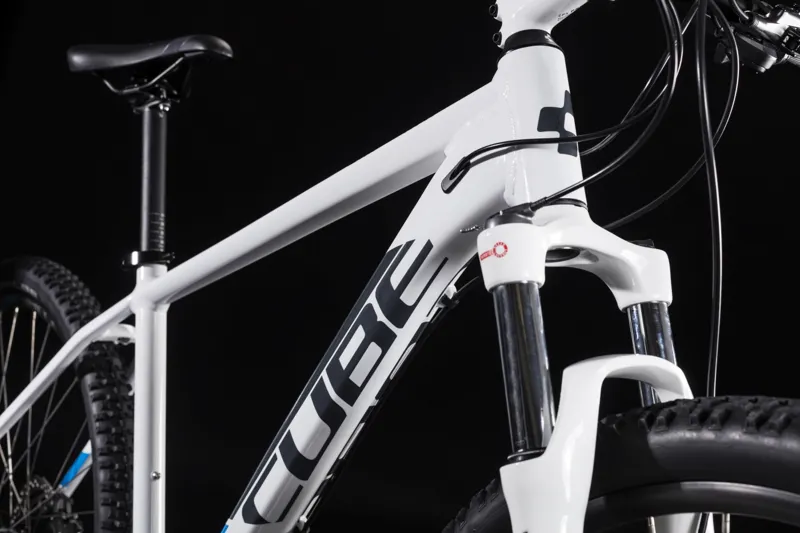 2019 Cube Aim Race Hardtail Mountain Bike in White-1