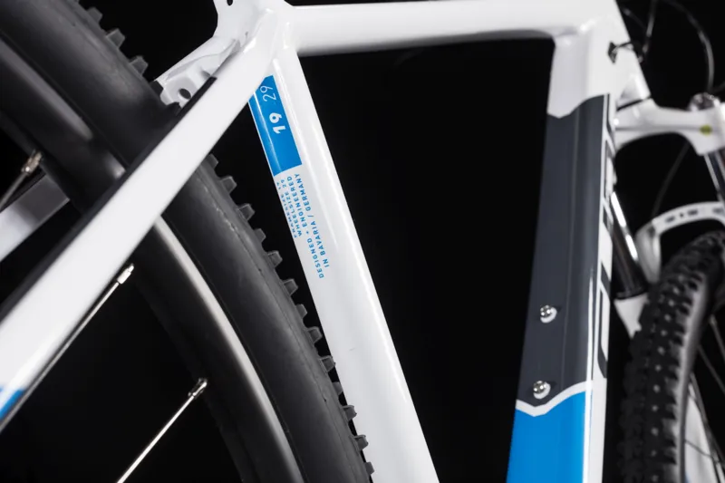 2019 Cube Aim Race Hardtail Mountain Bike in White-3