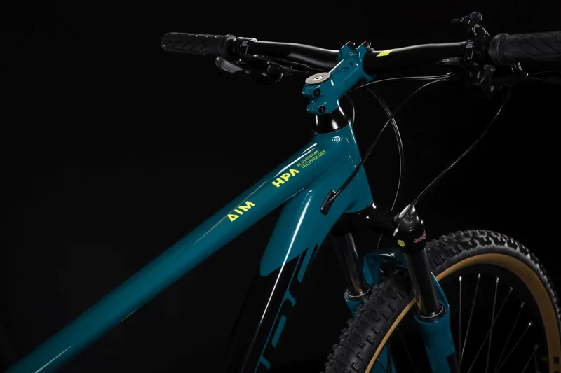 2019 Cube Aim SL Hardtail Mountain Bike in Green-2