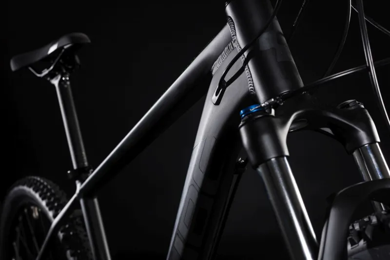 2019 Cube Analog Hardtail Mountain Bike in Black-4