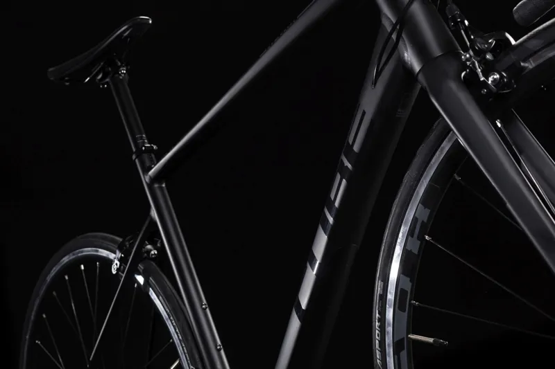 2019 Cube Attain SL Road Bike in Black-2
