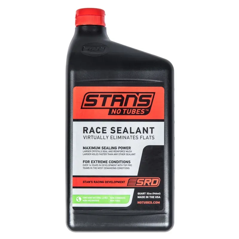 Stans NoTubes 946ml Race Tyre Sealant in Black/Red
