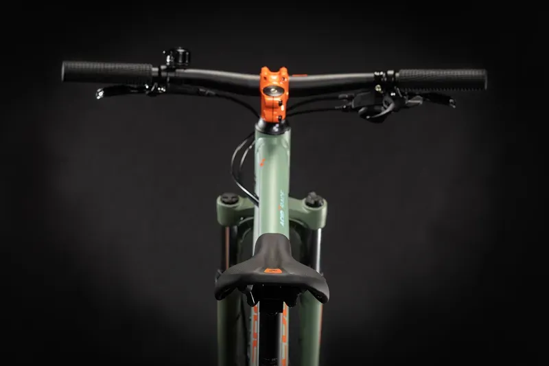 2022 Cube Acid 240 Disc 24in Kids Bike in Green-1