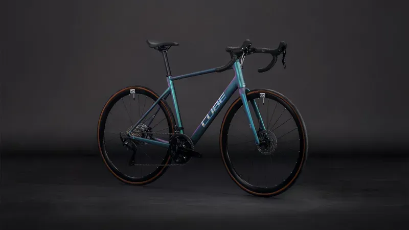 Cube Attain SLX Road Bike in Smaragd Grey/Prism-1