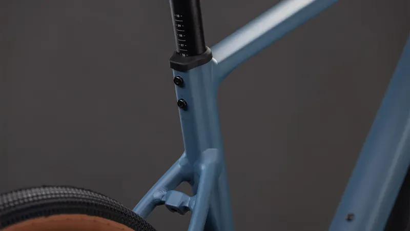 Cube Nuroad Pro Gravel Bike In Whale/Reflex-3