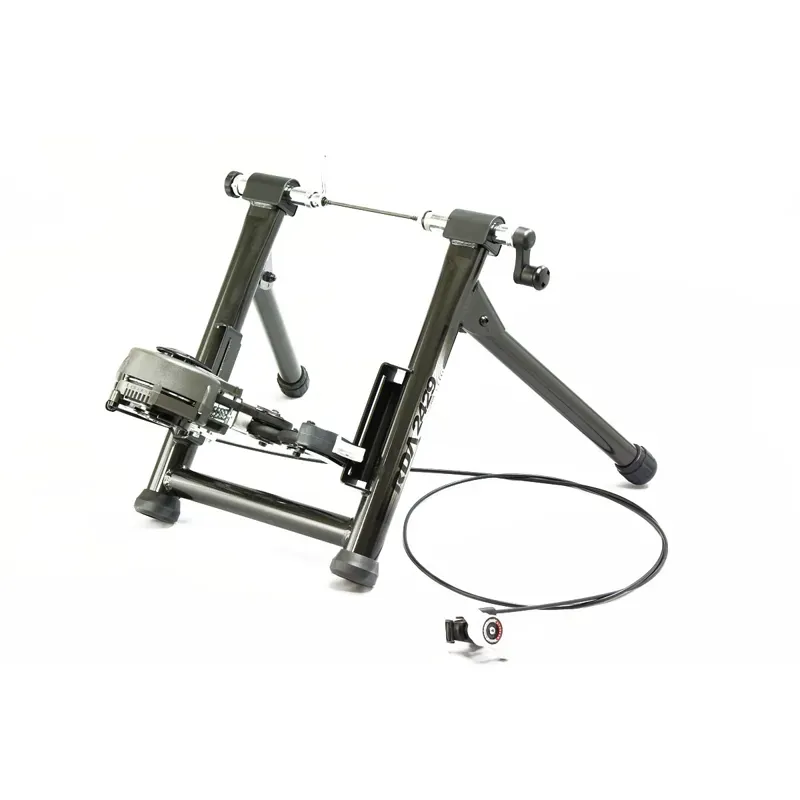 Minoura RDA2429 Rim Drive Trainer in Black